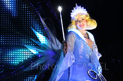 夜のパレードはとっても綺麗♪