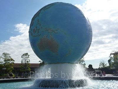 ディズニーシーのエントランスから見える風景