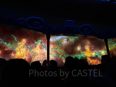 ヴォヤッジ・トゥ・ザ・クリスタル・グロット：目の前には不思議な石が！