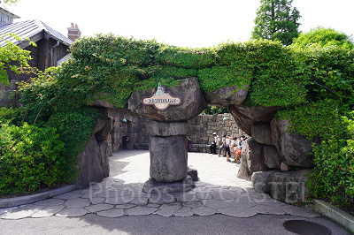 ユニバ(USJ)のトイレ：アミティ・ビレッジ（ハリポタエリア側）のトイレ