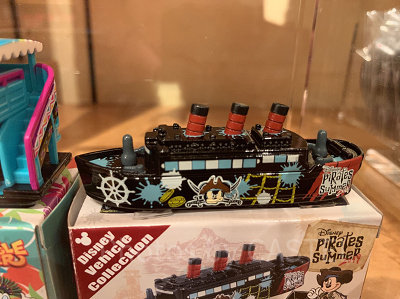 トミカ　ディズニー　ミッキー、ミニー、プルート、ドナルド、グーフィー　18台 トミカ ディズニー ミッキー、ミニー、プルート、ドナルド、グーフィー