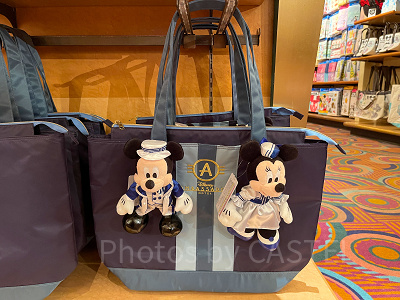 アンバサダーホテルのぬいぐるみバッジ付きトートバッグ