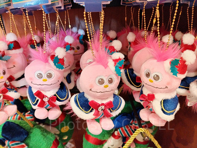 2024】ユニバのクリスマスグッズ全34種まとめ！スヌーピー、キティ