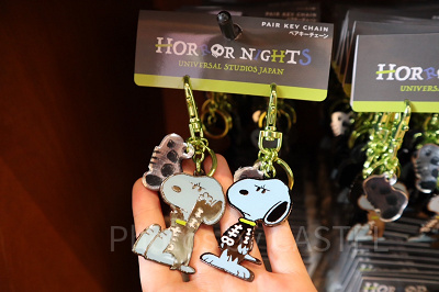 USJハロウィン/スカルスヌーピーペアキーチェーン