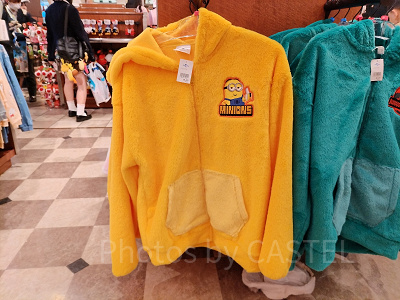 USJ冬グッズ：ミニオンのボアパーカー