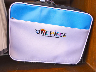  USJ×ワンピースコラボグッズ：パソコンケース
