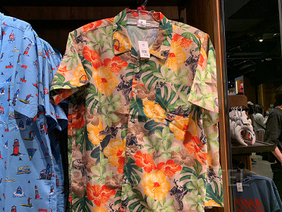 USJ/恐竜の柄シャツ