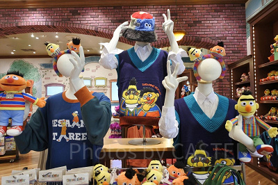 USJ／セサミストリートの秋冬コーデ