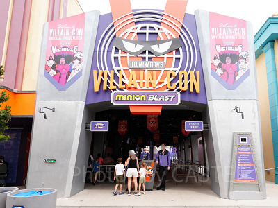 ユニバーサル・スタジオ・オーランドのヴィランコン・ミニオンブラスト入口