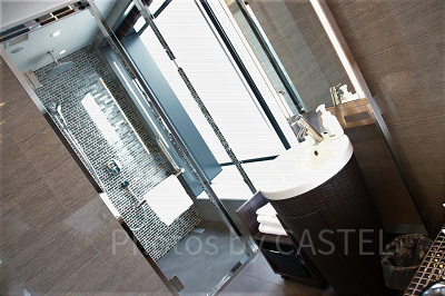 洗面台とシャワースペース