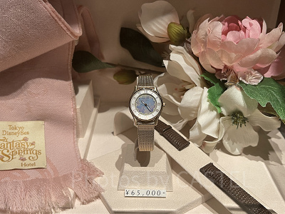 ウォッチ　ファンタジースプリングス