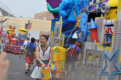 ウォーターサプライズパレード