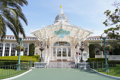 クリスタルパレス・レストランの外観