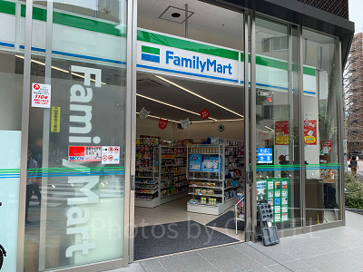 ファミリーマート