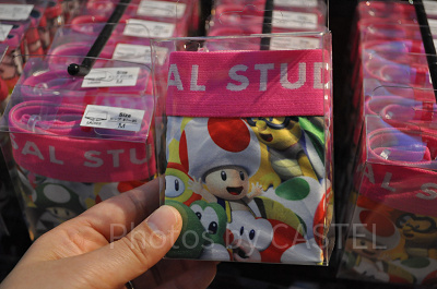 キャラクター総柄のレディースボクサーパンツ