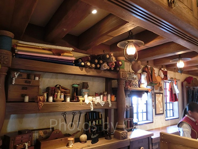 自分の好きなキャラクターのドレスを作れる