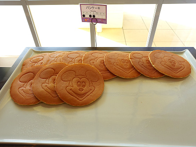 22 ディズニーランド ホテルのブッフェ全8店舗を徹底ガイド メニュー 値段 予約方法