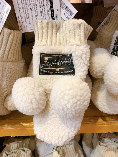 10 18発売 ディズニーもこもこホワイトグッズ14選 秋冬向けファッショングッズ 防寒グッズまとめ