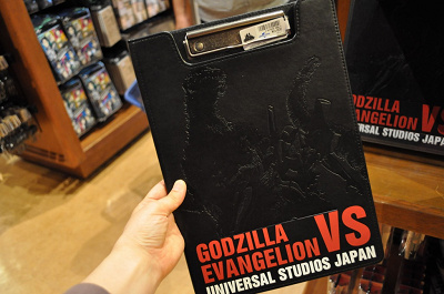 19 Usjゴジラ対エヴァンゲリオングッズ30選 限定フィギュアやポップコーンバケツが登場