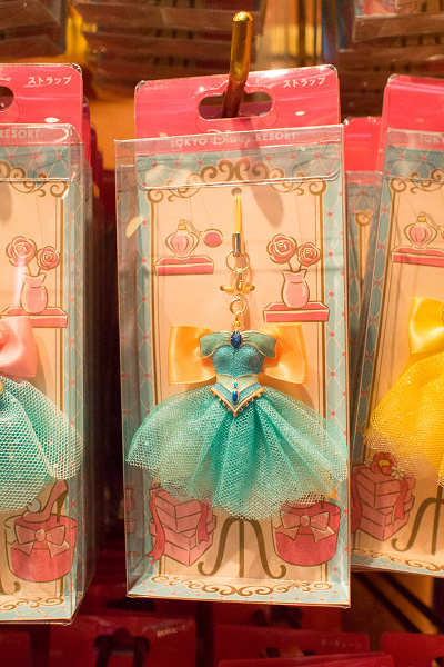 世界的に有名な 東京ディズニー ディズニープリンセス ストラップドレスキーホルダー キーホルダー Sovenyata Com Ua