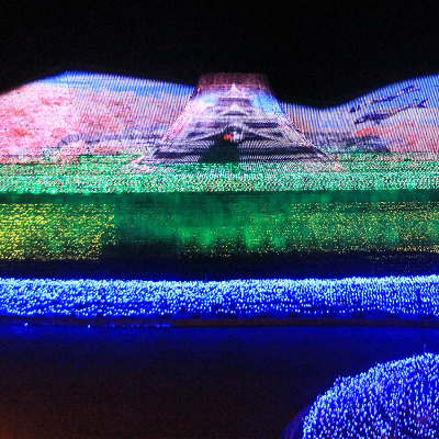 春にイルミネーションが楽しめるテーマパーク