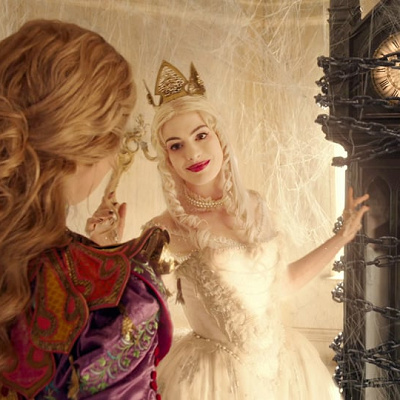 アリス・イン・ワンダーランド：白の女王