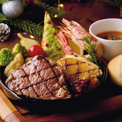 アンガス牛と阿波尾鶏のクリスマス・グリルプレート