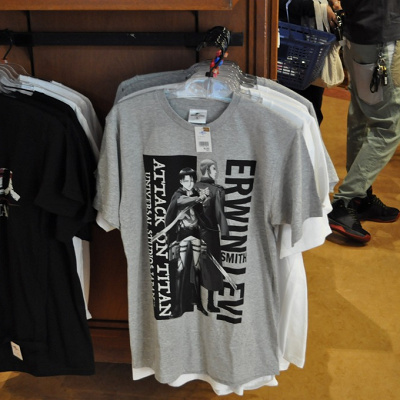 進撃の巨人Tシャツ