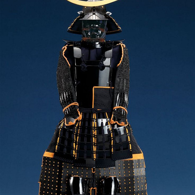 黒漆五枚胴具足