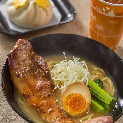 ブラックペッパーポーク麺