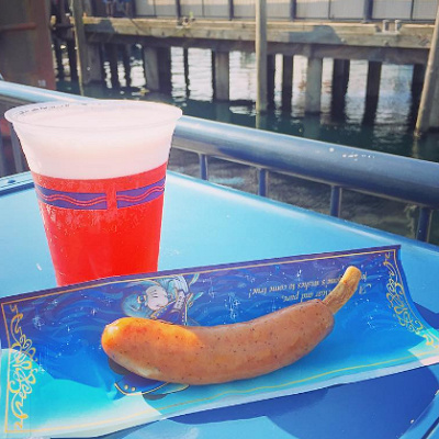 骨付きソーセージ  ¥370