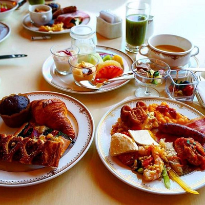 ベッラヴィスタ・ラウンジのブッフェ