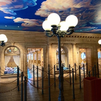 ワールドバザール・コンフェクショナリーのキャッシャー