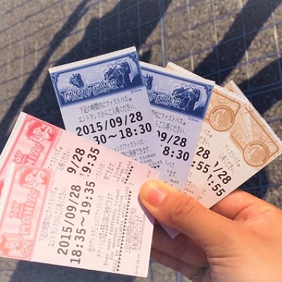 アトラクションの待ち時間を一気にチェックできる