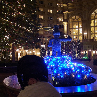 イルミネーションが美しいクリスマス期