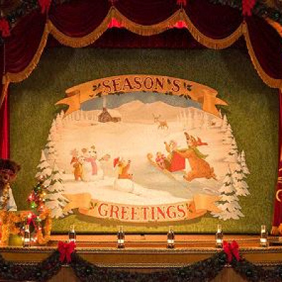 クリスマスverのカントリーベア・シアター