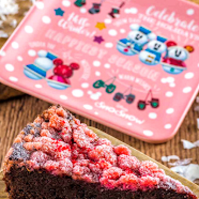 プレート付き、クランブルケーキ