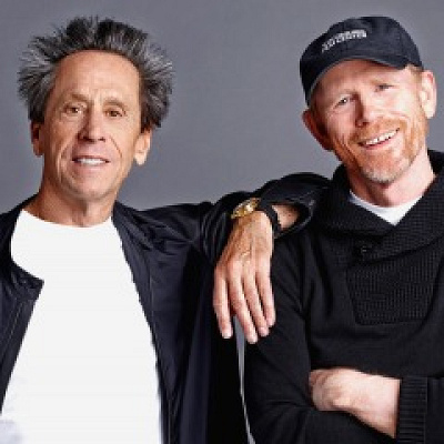 ロン・ハワード監督（右）