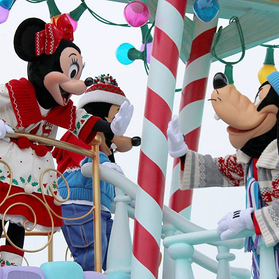 ディズニークリスマスのパレード
