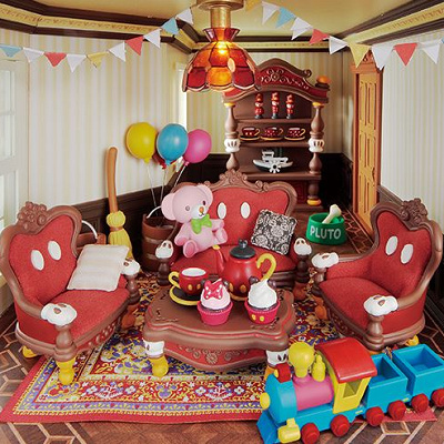 ディズニードールハウス「ミッキー」の部屋