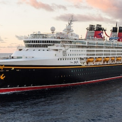 ディズニー・マジック号