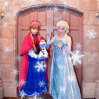 ディズニープリンセスの仮装：エルサ＆アナ