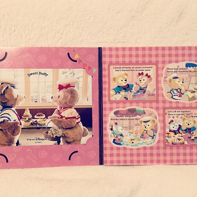 ダッフィー台紙と写真