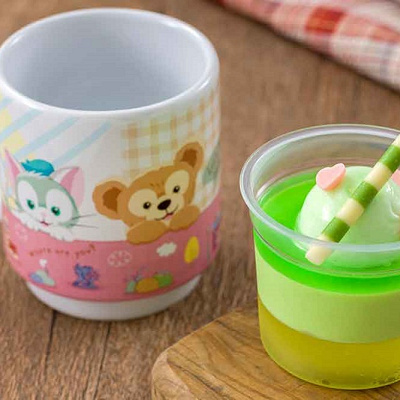 ダッフィーのスーベニアカップ