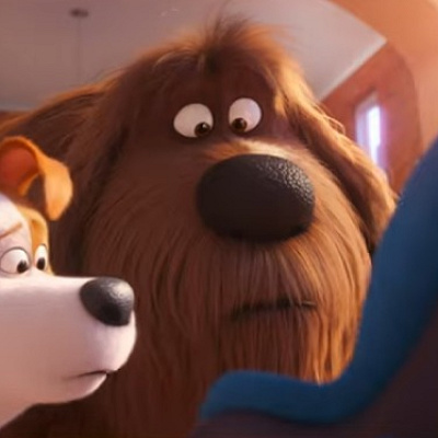 デューク（中央）／映画『ペット2』