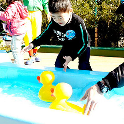 アーニーのラバーダッキー・レース