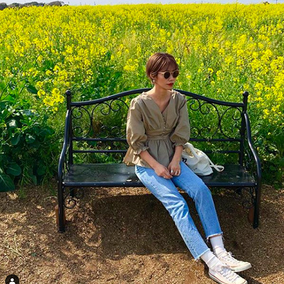 例① 明るいデニムで春らしく