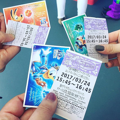 ファストパスはアトラクションをまわるのにとても便利ですね♪