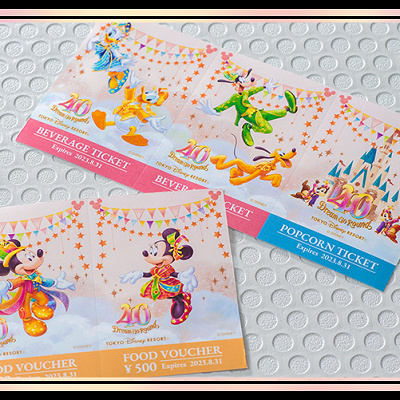 シーズナルグルメチケットに含まれるフードバウチャー、ポップコーンチケット、ドリンクチケット（第1期デザイン）