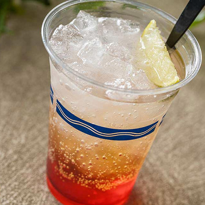 フルーティフィズ（ウォッカ＆ビターオレンジシロップ）